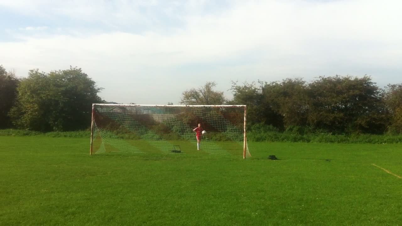 Lewis Bate's effort