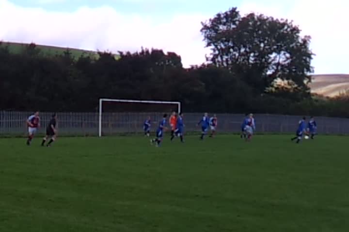 Shaun Morgan Hits the Bar with Header