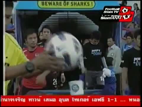 4/6/11 TPL Chonburi 1-1 Muang Thong Utd