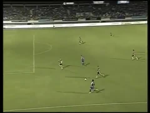 30/4/11 TPL Chonburi 2-0 BEC Tero